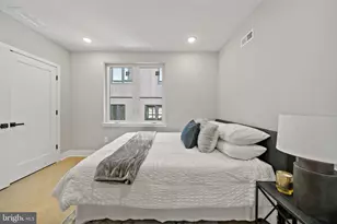 1812 E Moyamensing Ave, Philadelphia, PA 19148 - Photo 12