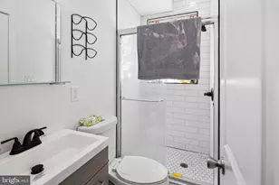 2217 W Thompson St, Philadelphia, PA 19121 - Photo 46