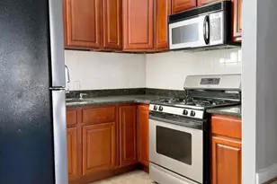 338 Snyder Ave, Philadelphia, PA 19148 - Photo 12