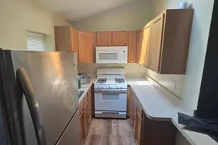 2118 Ruffner St, Philadelphia, PA 19140 - Photo 12