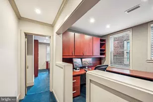 1710 Locust St, Philadelphia, PA 19103 - Photo 20