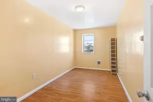 1267 S 22nd St, Philadelphia, PA 19146 - Photo 6