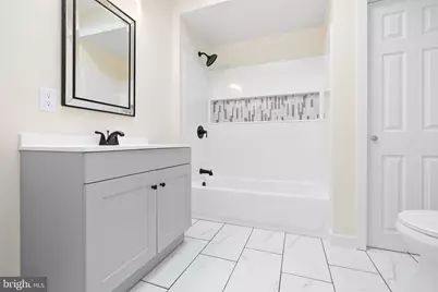 1426 W Grange Avenue, Philadelphia, PA 19141 - Photo 24