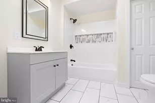 1426 W Grange Ave, Philadelphia, PA 19141 - Photo 24