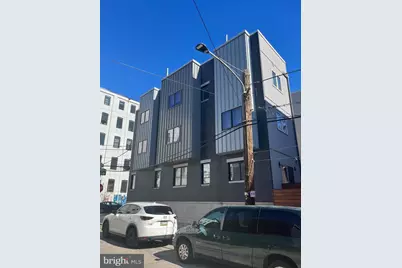 1910 E Arizona Street, Philadelphia, PA 19125 - Photo 4