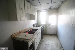 1029 S 54th St, Philadelphia, PA 19143 - Photo 8