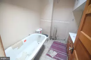 1029 S 54th St, Philadelphia, PA 19143 - Photo 12