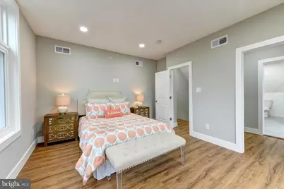 135 E Springer Street, Philadelphia, PA 19119 - Photo 18