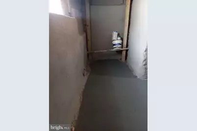 212 N Wanamaker Street, Philadelphia, PA 19139 - Photo 36