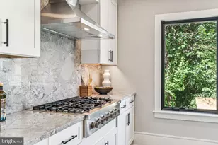 706 Latona St, Philadelphia, PA 19147 - Photo 4