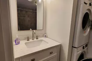 1023 Clinton St, Philadelphia, PA 19107 - Photo 18