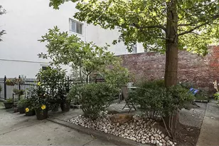 1023 Clinton St, Philadelphia, PA 19107 - Photo 22