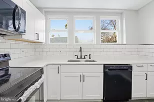 1633 S 59th St, Philadelphia, PA 19143 - Photo 10