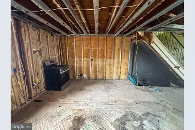 6649 Guyer Avenue, Philadelphia, PA 19142 - Photo 4