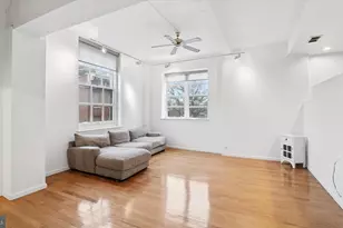 246 N 3rd St, Philadelphia, PA 19106 - Photo 8