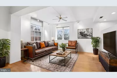 246 N 3rd Street #4CD, Philadelphia, PA 19106 - Photo 1