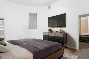 246 N 3rd St, Philadelphia, PA 19106 - Photo 16