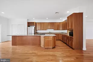 257 Lemonte St, Philadelphia, PA 19128 - Photo 10