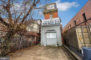 1717 Spring Garden St, Philadelphia, PA 19130 - Photo 32