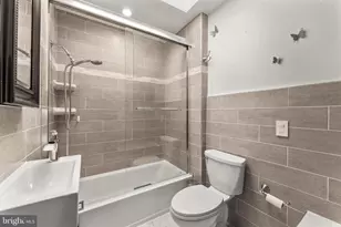 1013 Federal St, Philadelphia, PA 19147 - Photo 38