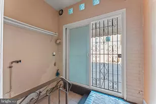 1013 Federal St, Philadelphia, PA 19147 - Photo 18