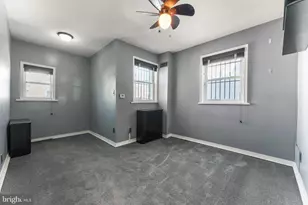 1013 Federal St, Philadelphia, PA 19147 - Photo 24