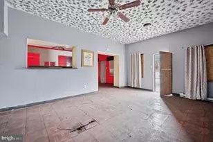 2205 Island Rd, Philadelphia, PA 19142 - Photo 6