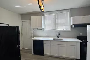 2520 Dickinson St, Philadelphia, PA 19146 - Photo 6