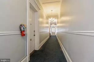 1016 Spruce St, Philadelphia, PA 19107 - Photo 4