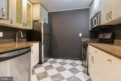 1016 Spruce Street #2F, Philadelphia, PA 19107 - Photo 20