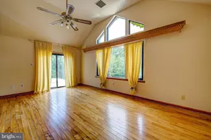 3425 W School House Ln, Philadelphia, PA 19129 - Photo 54