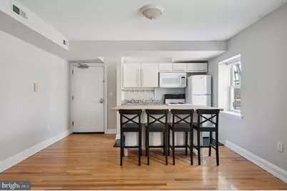 1723 Spruce Street, Philadelphia, PA 19103 - Photo 18