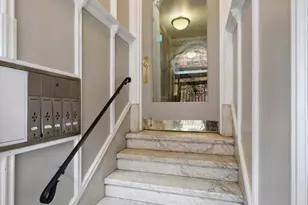 1723 Spruce St, Philadelphia, PA 19103 - Photo 8