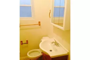 2122 N Uber St, Philadelphia, PA 19121 - Photo 8