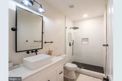 2001 S Norwood Street, Philadelphia, PA 19145 - Photo 10