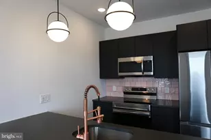 1111 S Broad St, Philadelphia, PA 19147 - Photo 18