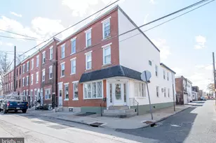 2740 Pratt St, Philadelphia, PA 19137 - Photo 4