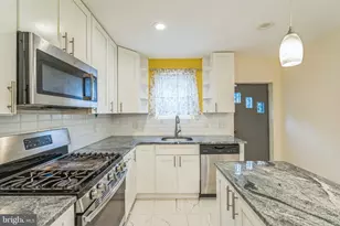 2233 Moore St, Philadelphia, PA 19145 - Photo 10