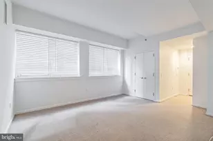 1425 Locust St, Philadelphia, PA 19102 - Photo 6