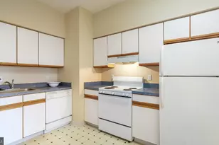 2206 S Broad St, Philadelphia, PA 19145 - Photo 8