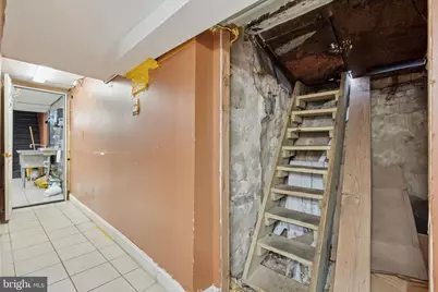 1934 W Susquehanna Avenue, Philadelphia, PA 19121 - Photo 12