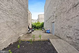 1934 W Susquehanna Ave, Philadelphia, PA 19121 - Photo 14