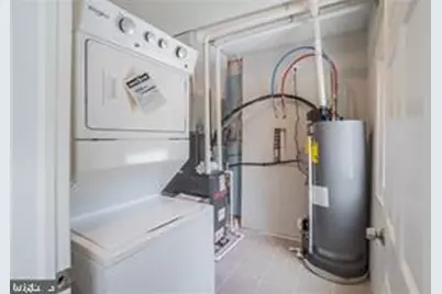 2031 N 8th Street, Philadelphia, PA 19122 - Photo 24