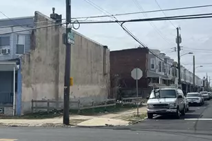 632 S 56th St, Philadelphia, PA 19143 - Photo 2