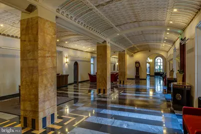 1901 Walnut Street #2E, Philadelphia, PA 19103 - Photo 2