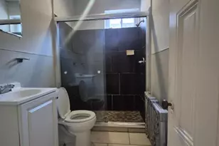 2009 E Allegheny Ave, Philadelphia, PA 19134 - Photo 10