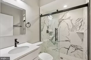 1808 E Hagert St, Philadelphia, PA 19125 - Photo 8