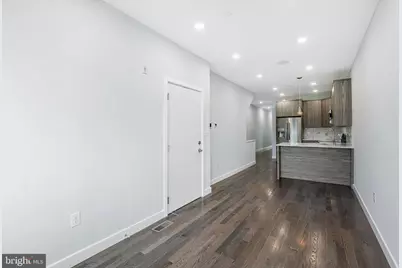 1752 N Marshall Street, Philadelphia, PA 19122 - Photo 2
