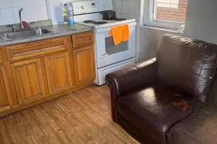 816 W Erie Ave, Philadelphia, PA 19140 - Photo 6