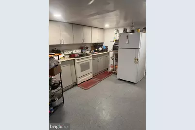 816 W Erie Avenue, Philadelphia, PA 19140 - Photo 10